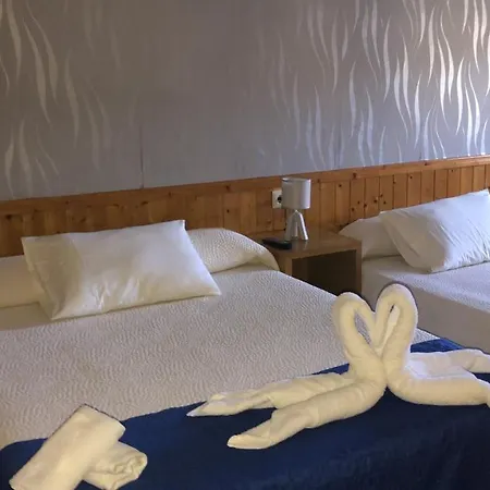 El Camino Apartment Laza